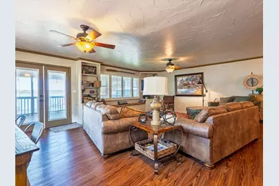 1637 Cedar Crest Loop, Possum Kingdom Lake, TX 76449 - Photo 9
