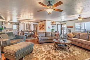 1637 Cedar Crest Loop, Possum Kingdom Lake, TX 76449 - Photo 7