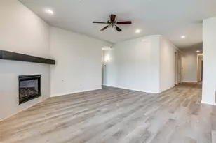 1407 Lone Eagle Wy, Arlington, TX 76005 - Photo 7