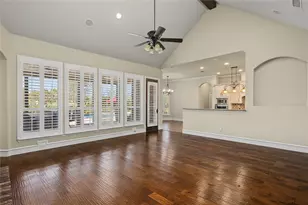 124 Carnes Ct, Springtown, TX 76082 - Photo 11
