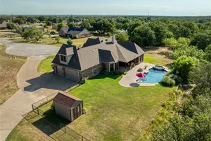 124 Carnes Ct, Springtown, TX 76082 - Photo 33