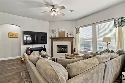 6016 Dunnlevy Drive, Fort Worth, TX 76179 - Photo 9