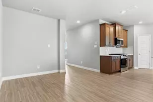 17125 Manzanilla Dr, Justin, TX 76247 - Photo 7