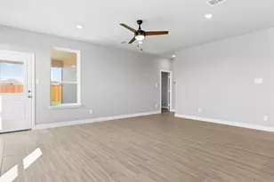 17125 Manzanilla Dr, Justin, TX 76247 - Photo 9