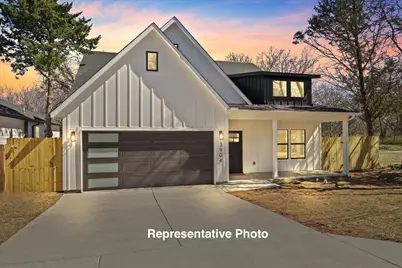 941 Robinhood Boulevard, Mesquite, TX 75149 - Photo 1