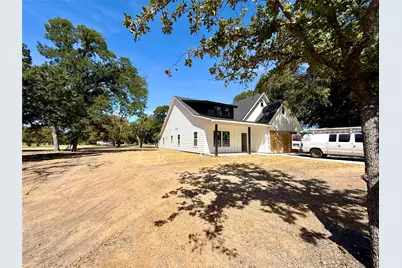 941 Robinhood Boulevard, Mesquite, TX 75149 - Photo 1