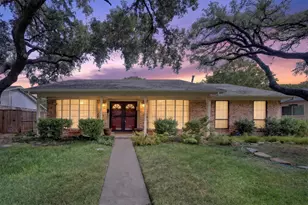 11125 Cactus Ln, Dallas, TX 75238 - Photo 1