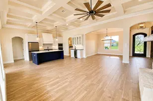 2083 Spieth St, Granbury, TX 76048 - Photo 7