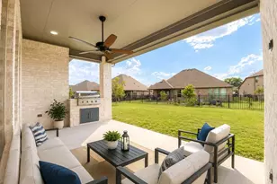 2083 Spieth St, Granbury, TX 76048 - Photo 37