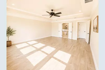 2083 Spieth Street, Granbury, TX 76048 - Photo 25
