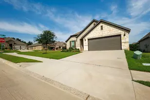 101 St Meena Ct, Fort Worth, TX 76120 - Photo 29