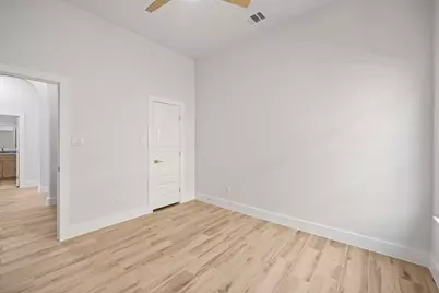 3201 NW 33rd Street, Fort Worth, TX 76106 - Photo 5