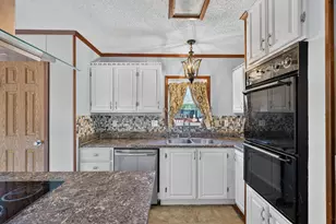 365 Dusty Trail, Mineral Wells, TX 76067 - Photo 11