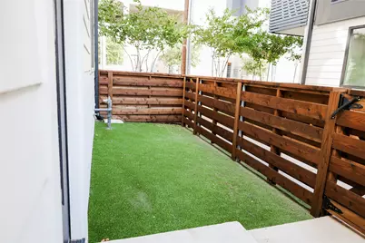 3616 San Jacinto Street #101, Dallas, TX 75204 - Photo 29