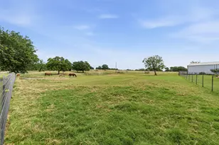 146 Private Rd 1525, Bridgeport, TX 76426 - Photo 15