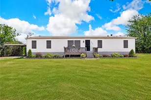 12156 Thistle Ln, Justin, TX 76247 - Photo 1