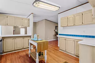 12156 Thistle Ln, Justin, TX 76247 - Photo 11