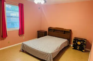 1210 S Clements St, Gainesville, TX 76240 - Photo 25
