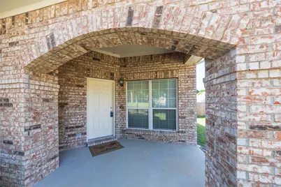 604 Beeman Drive, Arlington, TX 76002 - Photo 3