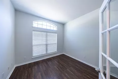 604 Beeman Drive, Arlington, TX 76002 - Photo 7