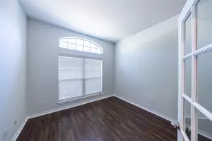 604 Beeman Dr, Arlington, TX 76002 - Photo 7