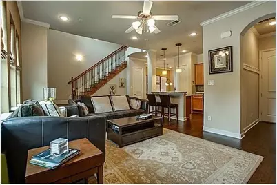 6718 Estrella #20, Irving, TX 75039 - Photo 3