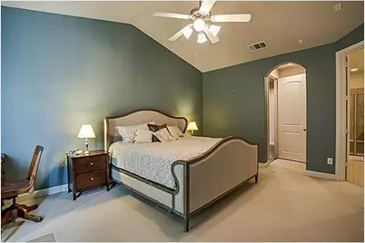 6718 Estrella #20, Irving, TX 75039 - Photo 13