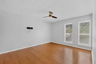 5916 Sandhurst Ln, Dallas, TX 75206 - Photo 23