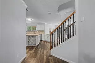 9941 Sparrow Hawk Ln, Fort Worth, TX 76108 - Photo 11