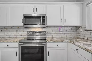 9941 Sparrow Hawk Ln, Fort Worth, TX 76108 - Photo 15