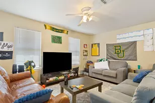 1929 S 14th St, Waco, TX 76706 - Photo 5