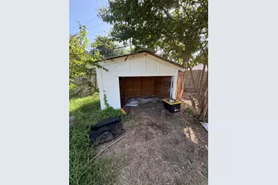 715 Scott Drive, Arlington, TX 76012 - Photo 11