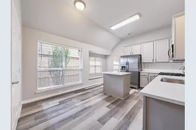 2709 Vail Drive, McKinney, TX 75070 - Photo 3
