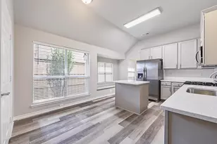 2709 Vail Dr, McKinney, TX 75070 - Photo 3