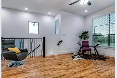2043 Life Avenue, Dallas, TX 75212 - Photo 17