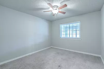 2759 Wentworth Drive, Grand Prairie, TX 75052 - Photo 9