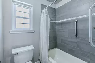 2759 Wentworth Dr, Grand Prairie, TX 75052 - Photo 17