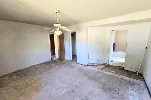 6474 Bear Run Dr, Sanger, TX 76266 - Photo 11