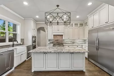 2737 Farmers Branch Lane, Farmers Branch, TX 75234 - Photo 3