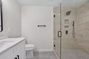 2607 W Lovers Ln, Dallas, TX 75235 - Photo 33