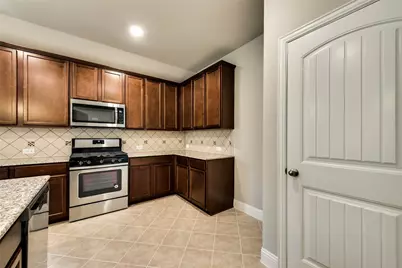 800 Bird Creek, Little Elm, TX 75068 - Photo 9