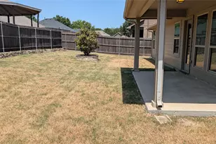 608 Kinghaven Dr, Little Elm, TX 75068 - Photo 13