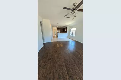 608 Kinghaven Drive, Little Elm, TX 75068 - Photo 9