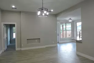 210 Holiday, Gun Barrel City, TX 75156 - Photo 5
