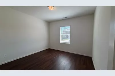 717 Yorkshire Drive, Lavon, TX 75166 - Photo 11