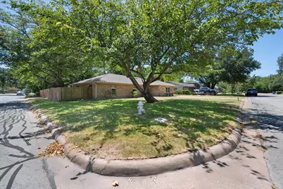401 Hutson Drive, Corsicana, TX 75110 - Photo 29