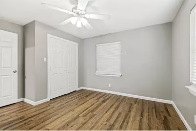 737 Cranbrook Lane, Grand Prairie, TX 75052 - Photo 7