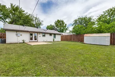 737 Cranbrook Lane, Grand Prairie, TX 75052 - Photo 13