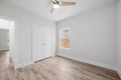 705 Cliff Street, Fort Worth, TX 76164 - Photo 33