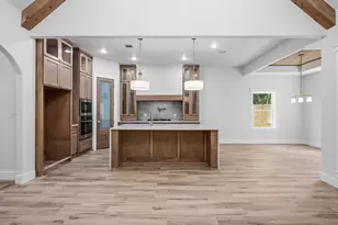 705 Cliff St, Fort Worth, TX 76164 - Photo 9